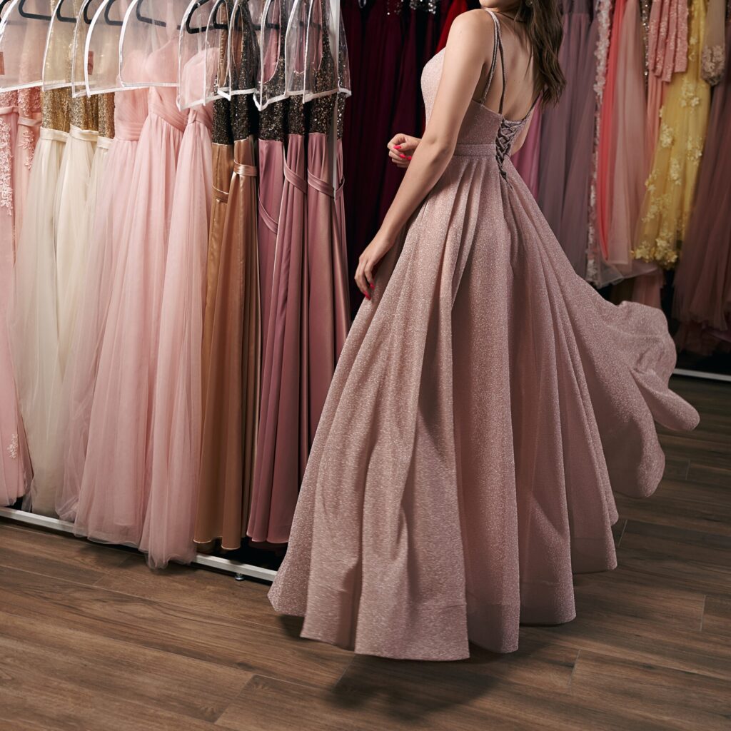 online tailor in Noida